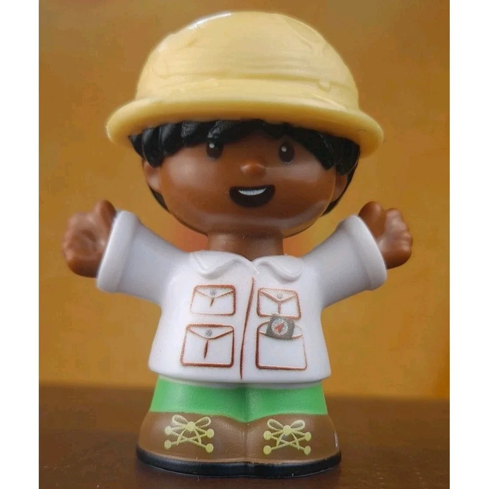 Fisher Price Little People GIRL ZOO KEEPER‎ SAFARI GUIDE Animal Caretaker 2016